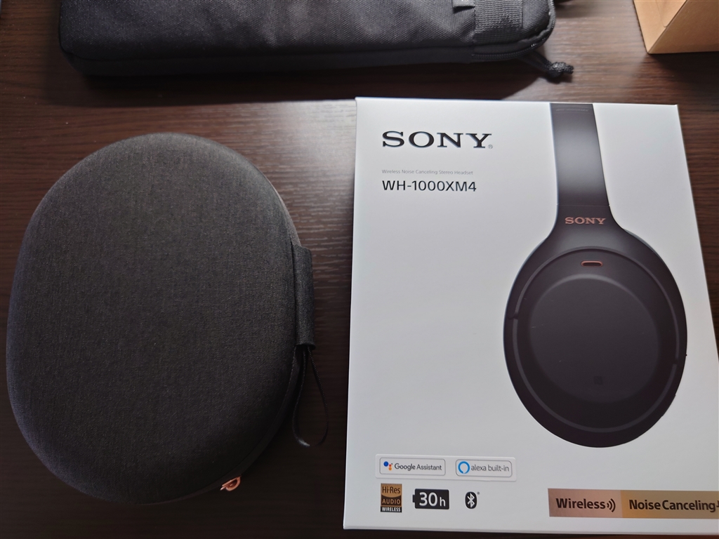 価格.com - 『キャリングケース付き』SONY WH-1000XM4 (B