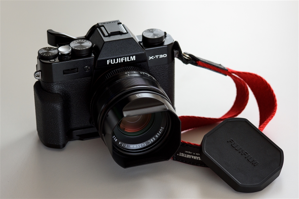 最大66％オフ！ Fujifilm X-T30 と レンズXF35f1.4 agapeeurope.org