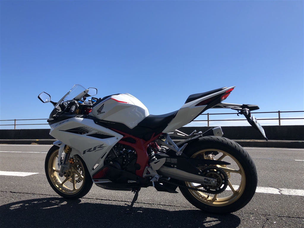 価格 Com ホンダ Cbr250rr スウイッシュさんのレビュー 評価投稿画像 写真 新型cbr250rrは 白 が最高