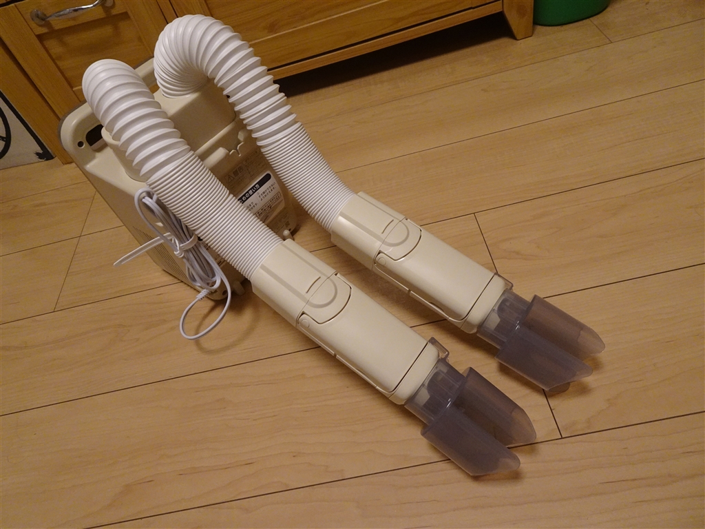 価格.com - 『靴アタッチメントを装着すればツインノズルなので