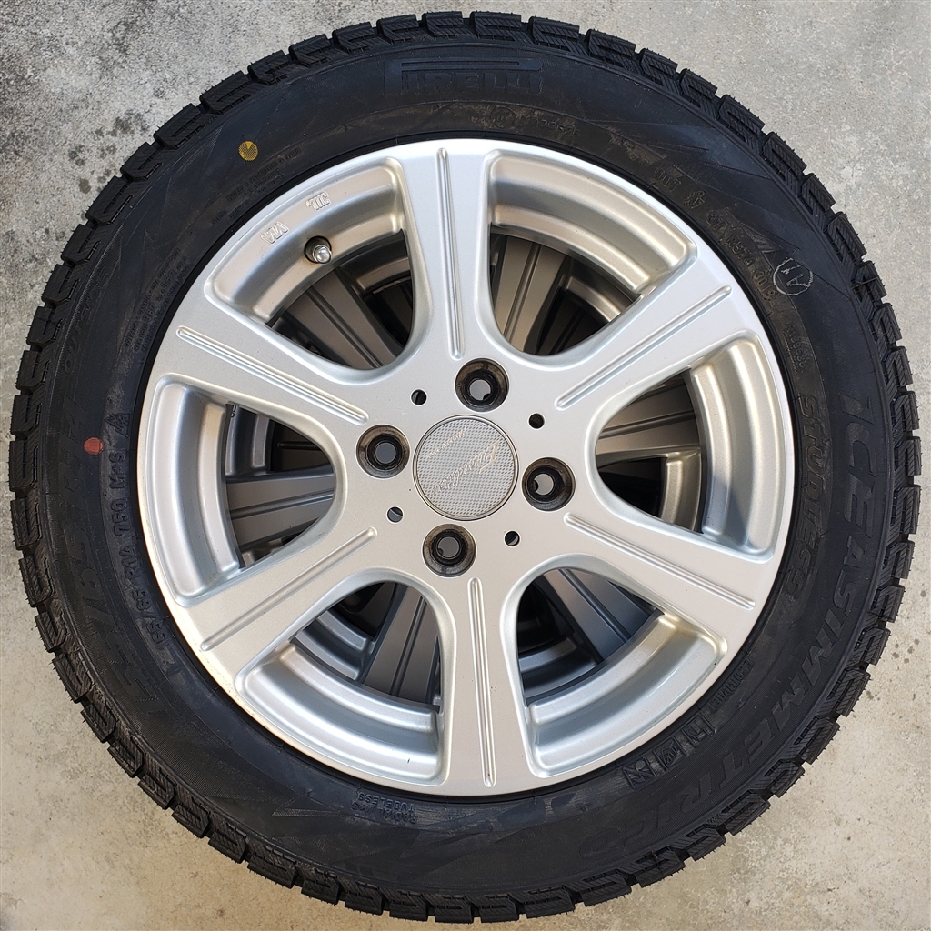 価格 Com Pirelliスタッドレスタイヤ ピレリ Ice Asimmetrico 155 65r14 75q ハイオクstiさんのレビュー 評価投稿画像 写真 Pirelliスタッドレスタイヤ 5471