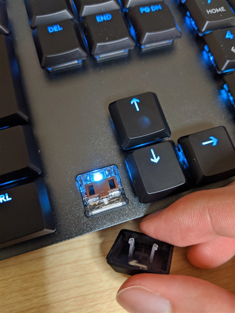 価格.com - 『G813 Tactile のキースイッチとキーキャップ』ロジクール