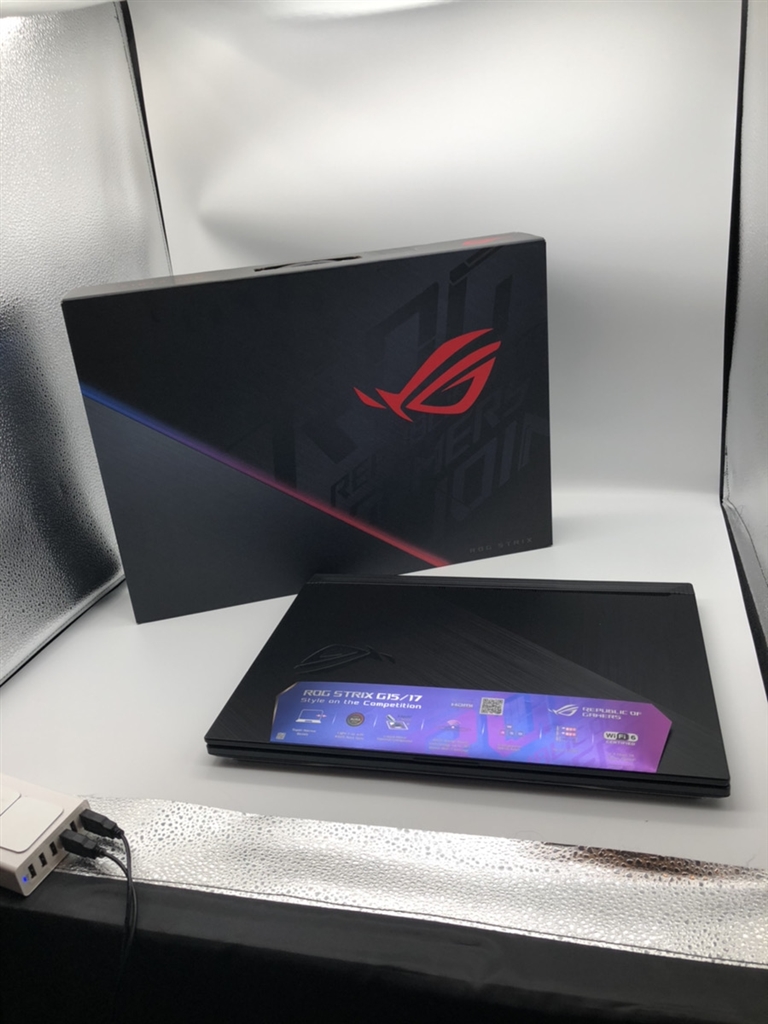 価格.com - 『本体＆外箱』ASUS ROG Strix G17 G712LW G712LW-I7R2070