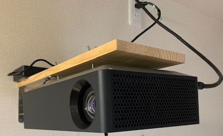 LG CineBeam 4K プロジェクター 本体 HU70LSB md07501101-zoom-01-jpg