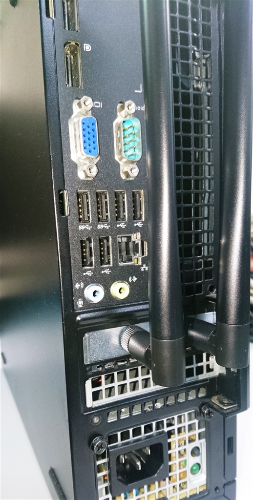 価格.com - 『装着PCの背面 ケーブルやらつなぐとアンテナ位置的に少しゴチャゴチャします』TP-Link Archer TX50E ...