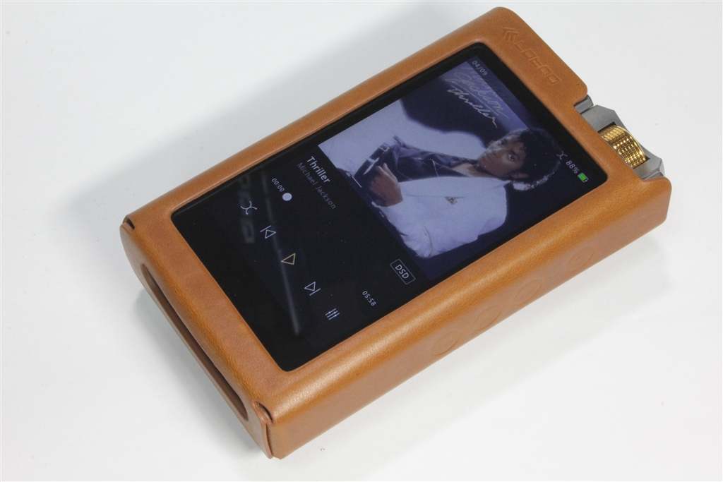 未使用 Lotoo Paw Gold Touch 純正レザーケース 価格.com - 『明るいブラウン（タン？）のレザーケースが付属する