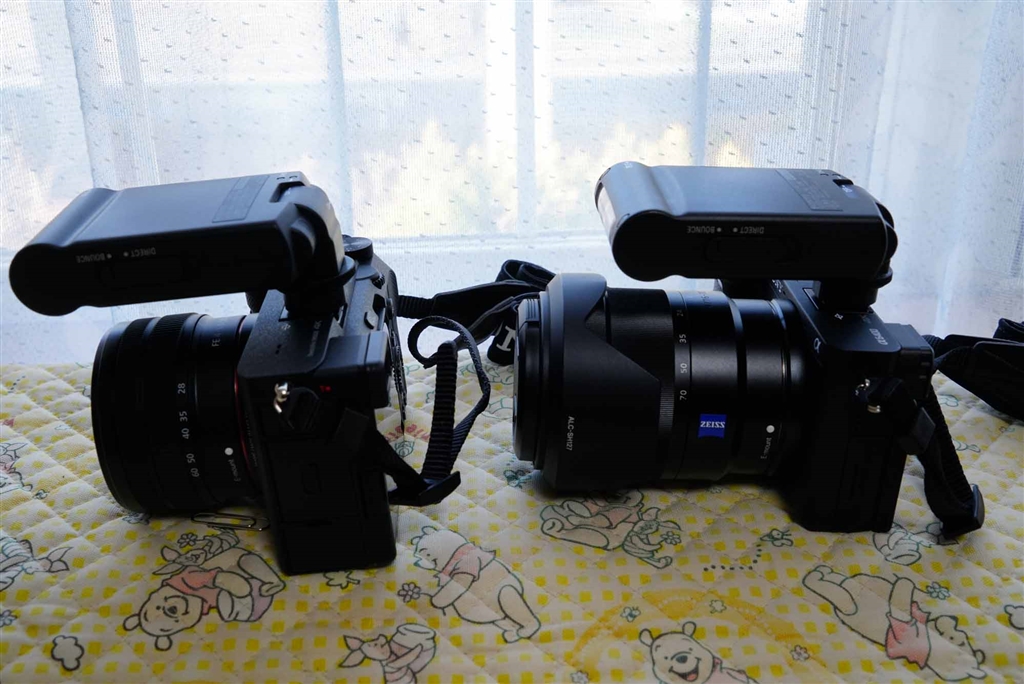 価格.com - 『α7cとα6400との大きさ比較』SONY α7C ILCE-7CL ズーム