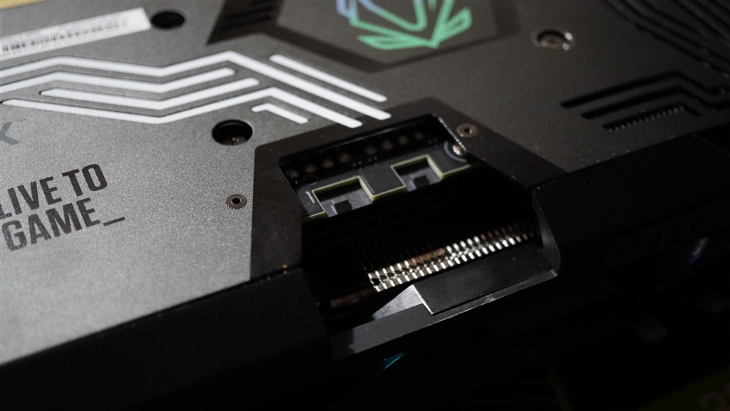 価格.com - 『電源コネクタ部』ZOTAC GAMING GeForce RTX 3070 AMP