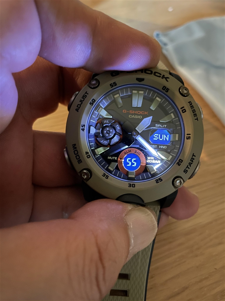 価格.com - 『ライトはちと非力。。。』カシオ G-SHOCK GA-2000-5AJF