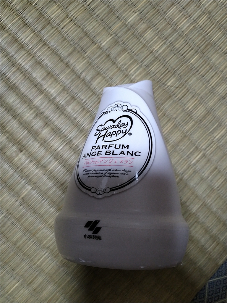 価格 Com 小林製薬 Sawaday Happy パルファム アンジェブラン 150g まぐたろうさんのレビュー 評価投稿画像 写真 アンジェブラン とはフランス語で白い天使という意味だそうです