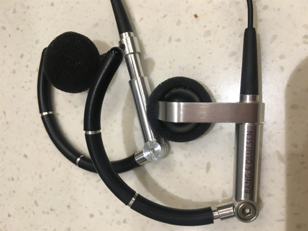 価格.com - Bang&Olufsen Earphones A8 MA☆RSさんのレビュー・評価