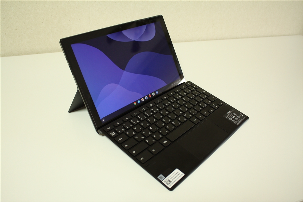 価格.com - 『斜め』ASUS Chromebook Detachable CM3 CM3000DVA-HT0019 フェスタジョーヌさん