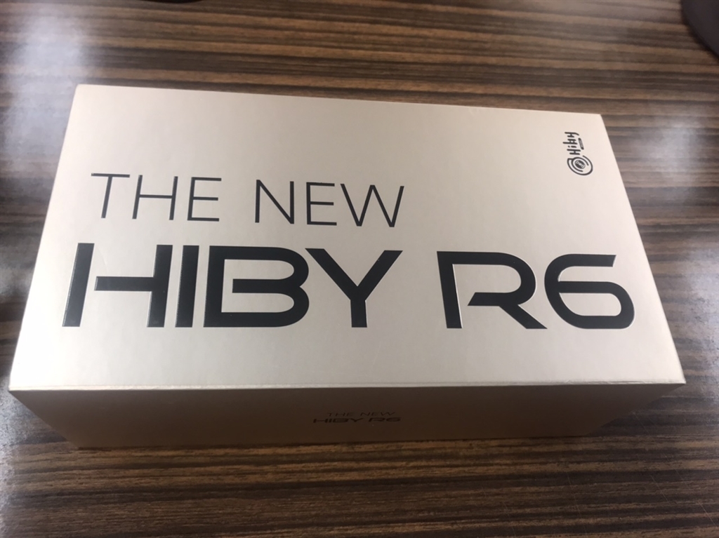 価格.com - 『立派な外箱です。』HiBy Music New HiBy R6 [64GB Silver