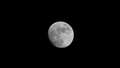 月も超解像度ズームで撮れる