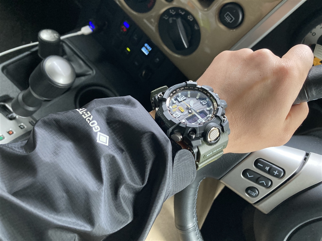 G-SHOCKシリーズのマッドマスター　GWG-1000-1A3JF美品 G-SHOCK マッドマスター GWG-1000-1A3JF メンズ 腕時計 電波ソーラー