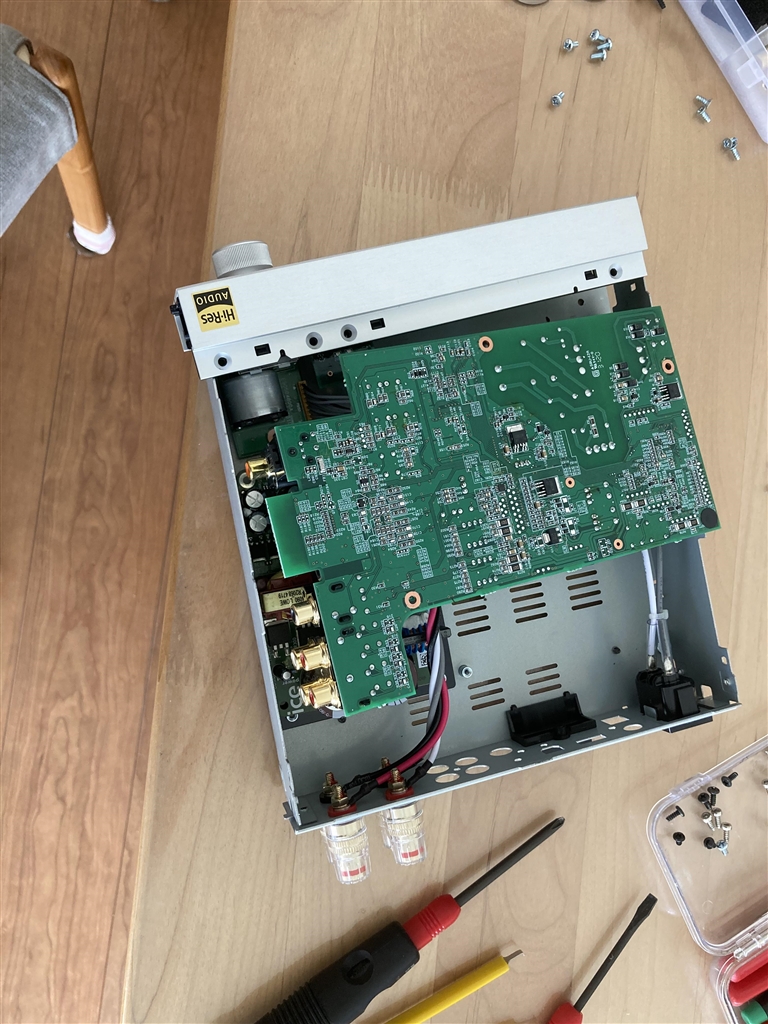 価格.com - 『バラして基盤を裏返した状態』TEAC AI-301DA-SP-B