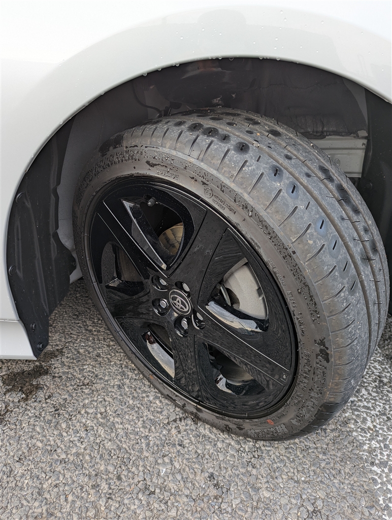 価格.com - ブリヂストン TURANZA T002 215/45R17 87W  アフロ二等兵さんのレビュー・評価投稿画像・写真「運転が上手になったような感覚が得られる（気がする）」[616186]