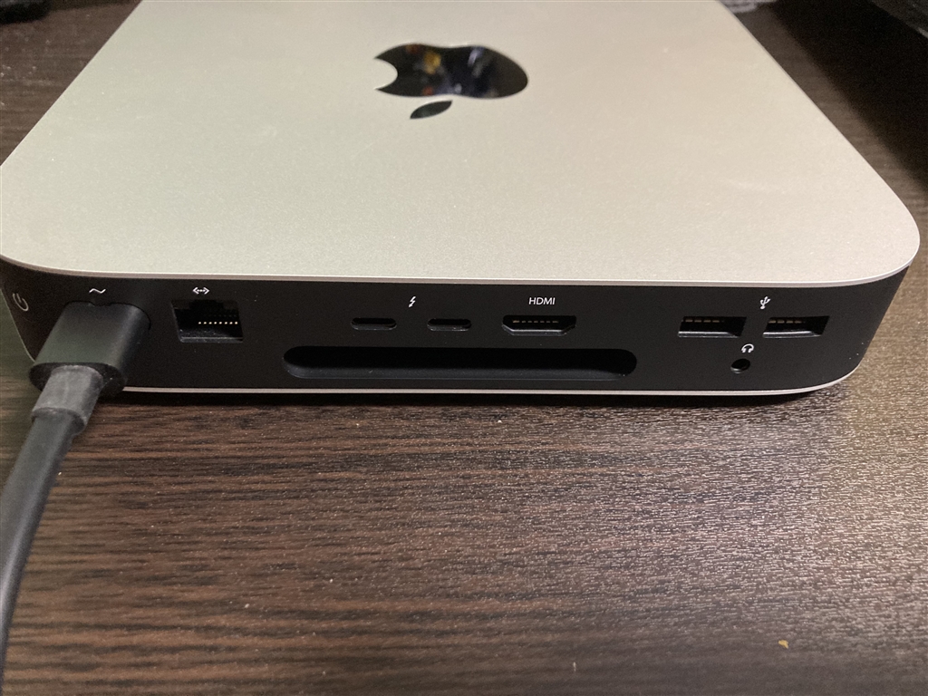 価格.com - 『背面』Apple Mac mini MGNT3J/A [シルバー] 東方不在さん