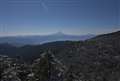 国師ヶ岳から富士山