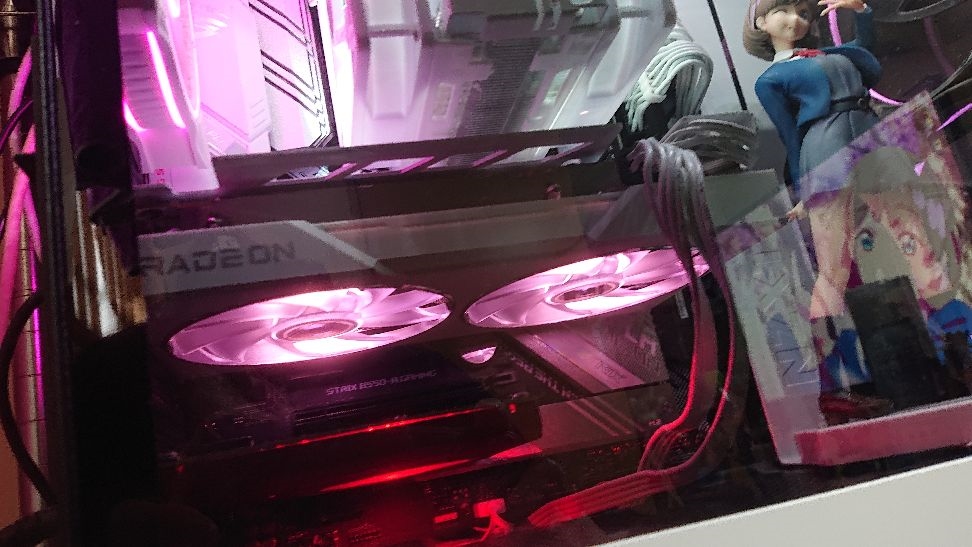 価格.com - 『下』PowerColor Hellhound Sakura AMD Radeon RX 6650 XT