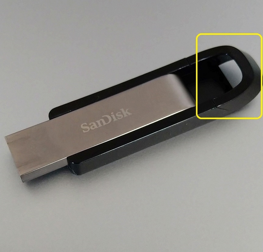 価格.com - 『SDCZ810-128G-G46のダメな点は実はストラップホール』トランセンド JetFlash 920 ...