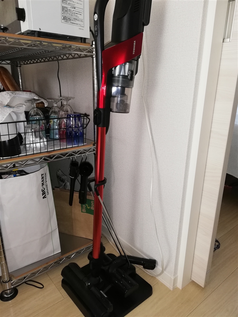 価格.com - 『アームはスタンドに嵌め込んでるだけなので持ち上げると