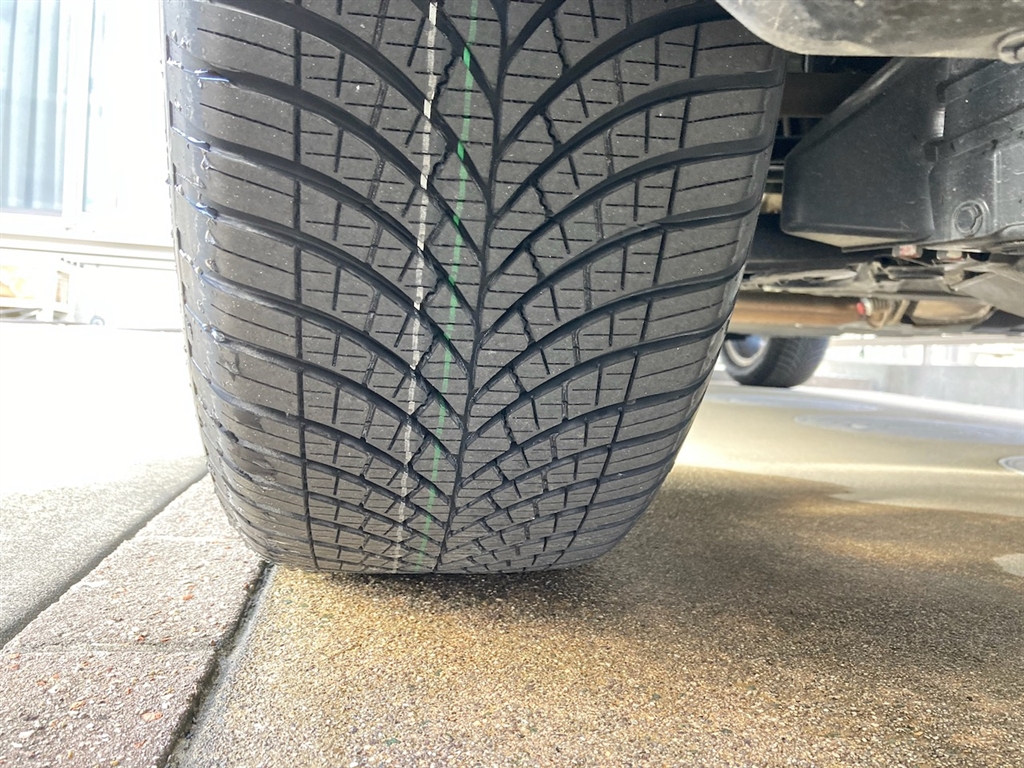 価格.com - グッドイヤー [1本] Vector 4Seasons Gen-3 225/55R18 102V
