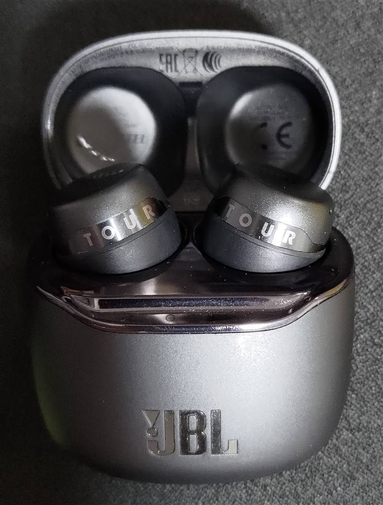 JBL tour pro2 シャンパンゴールド フルワイヤレスイヤホン