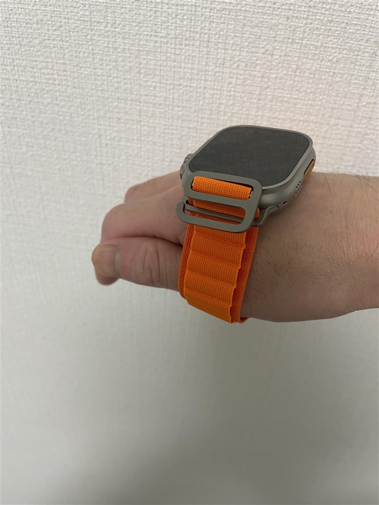 価格.com - 『ルパインループは時計を腕から外すときが難点』Apple 