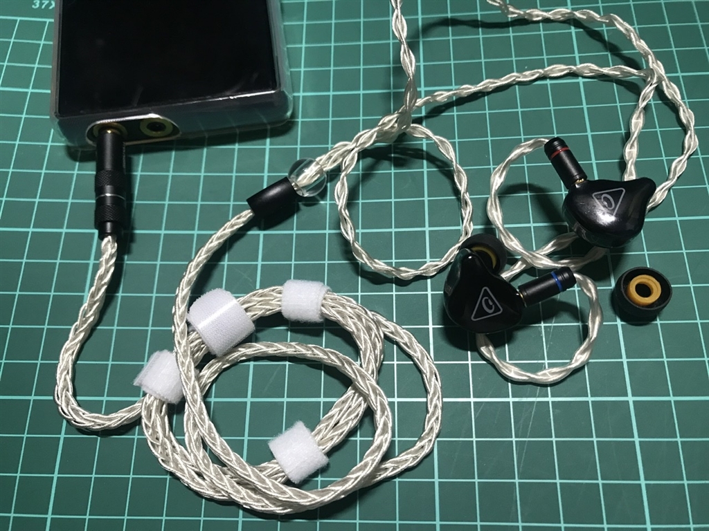 『リケーブル済み。イヤーチップはspiral dot++LLサイズ。』BEHRINGER MO240 xuqnkhebさんのレビュー・評価投稿画像・写真「解像度が高く 切れ味