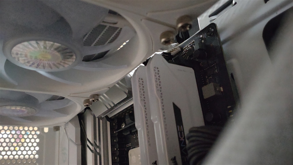 COOLER MASTER MasterLiquid ML360L V2 ARGB White cooler-master-masterliquid-ml360l-v2-argb-white