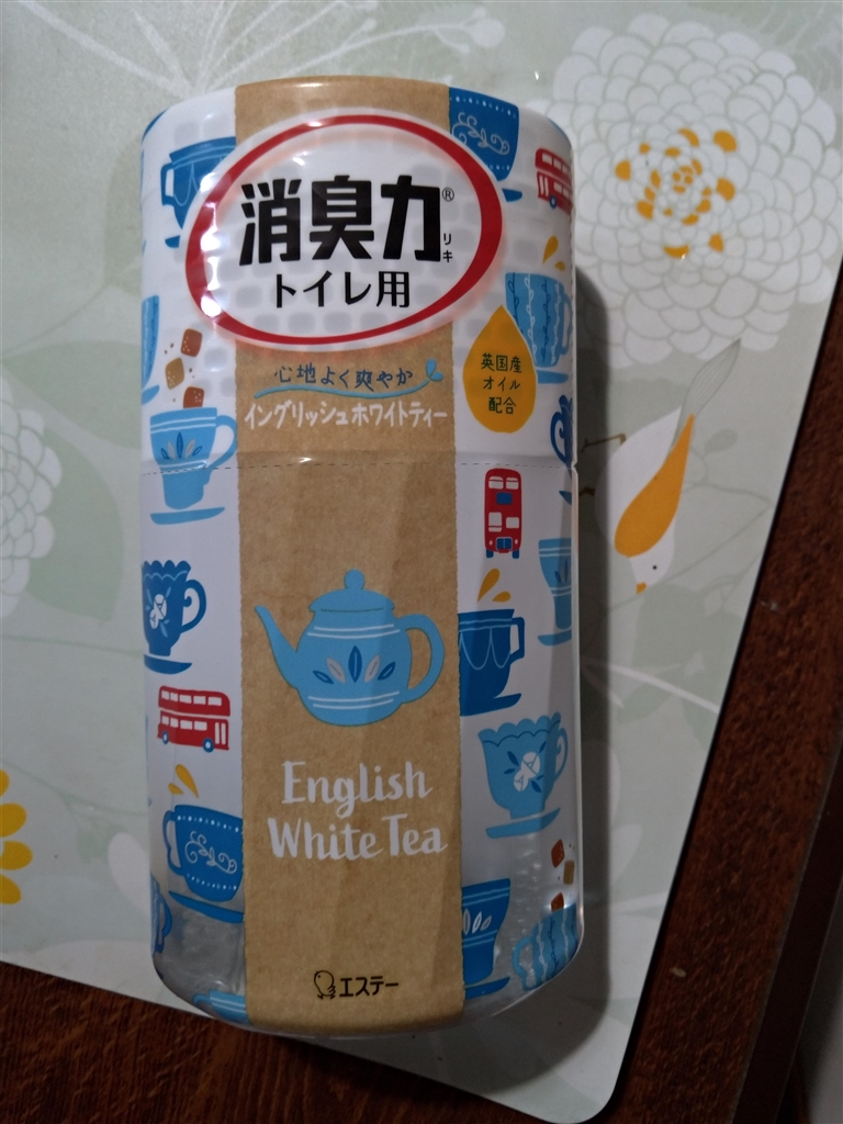 価格.com - エステー 消臭力 トイレ用 イングリッシュホワイトティー 400ml  まぐたろうさんのレビュー・評価投稿画像・写真「ほのかに香る、と言う感じですね。」[664281]