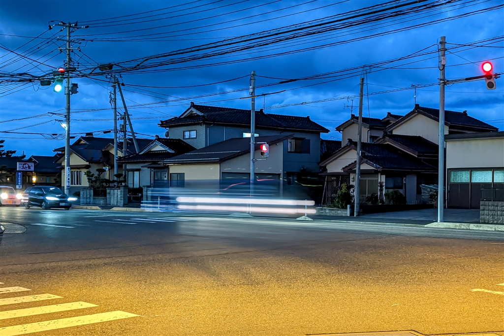 価格.com - 『長時間露光モード』Google Pixel 7 Pro au