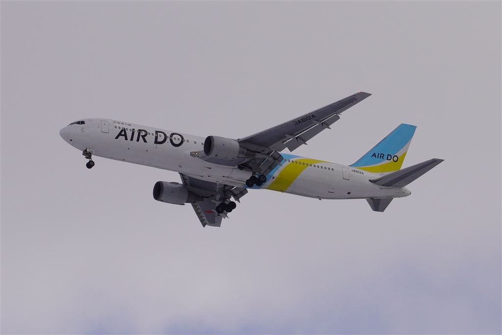 新品TAMRON タムロン 28-200mm F2.8-5.6 Di Ⅲ RXD 楽天市場】【即配】(KT) Velvet(ベルベット) 28 ソニーEマウント