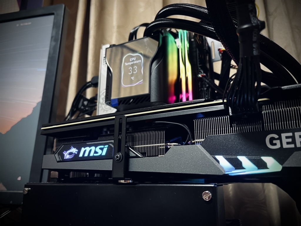 価格.com - MSI GeForce RTX 4070 Ti GAMING X TRIO 12G [PCIExp