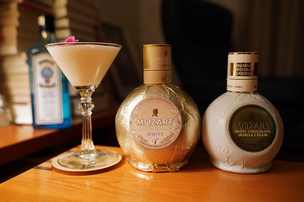 価格.com - 『大きさ比較です』サントリー モーツァルト ホワイト