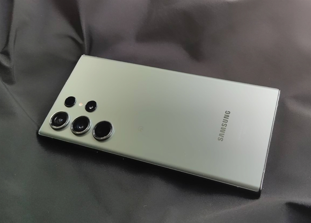 サムスン Galaxy S23 Ultra 256GB SCG20 日本版 Galaxy S23 Ultra SCG20 au 256GB グリーン 送料無料 即決 本体 c06064