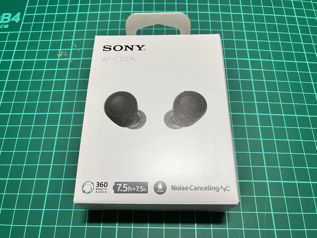 価格.com - 『外箱はシンプル。エコなのか紙です。』SONY WF-C700N (B