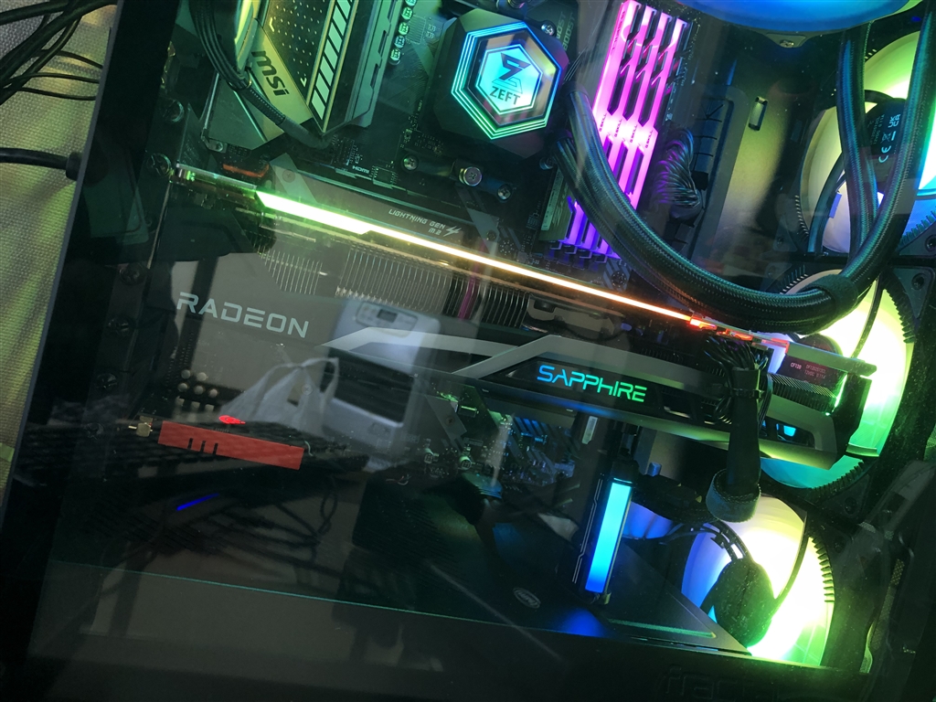 価格.com - 『グラボステー必要ですね』SAPPHIRE NITRO+ RADEON RX