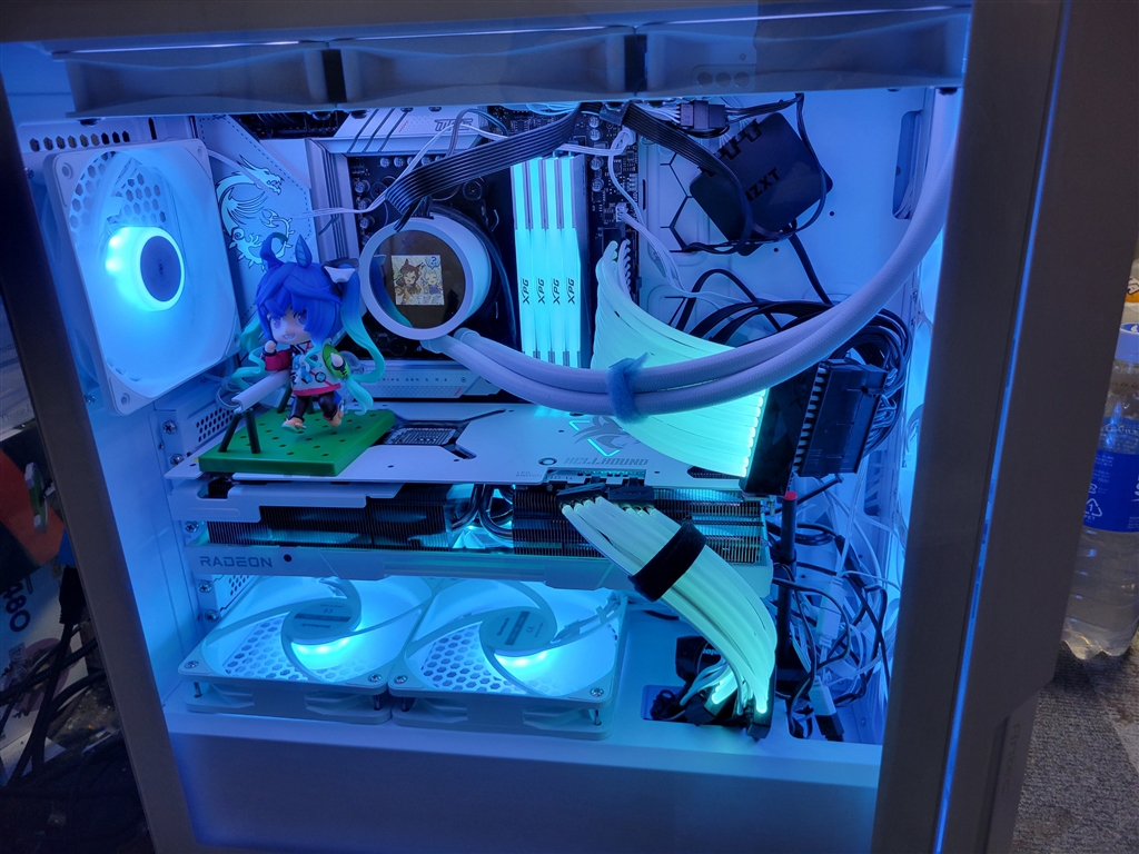 HELLHOUND グラフィックボード ホワイト a m d 7900xtx Amazon | Powercolor AMD Radeon RX 7900 XTX搭載グラフィック