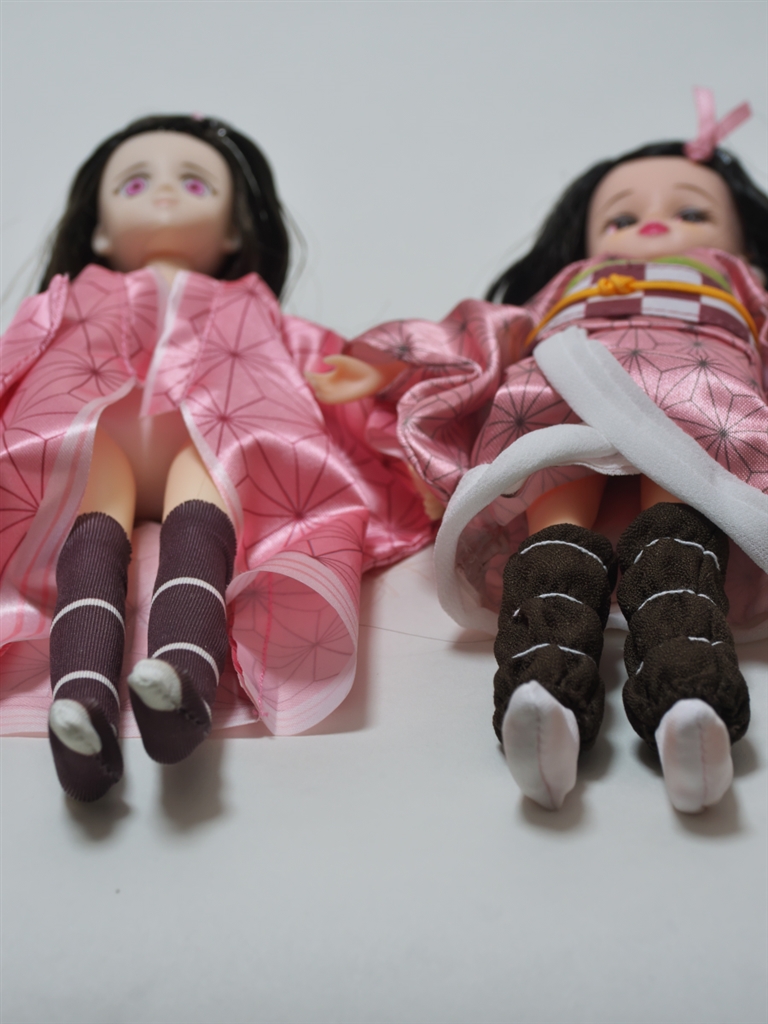 価格.com - 『5）ゲートルの比較、左：本品、右：リカちゃん