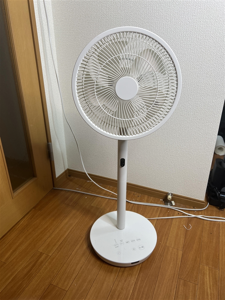価格.com - 『「人認識センサー付きDC扇風機 めくばりファンSF-HC151