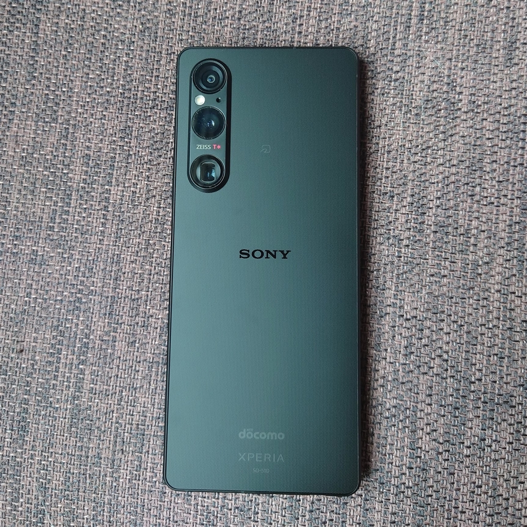 Sony Xperia ブラック SO-51D Xperia1 V SO-51D ブラック【docomo版 SIMフリー】|中古スマートフォン