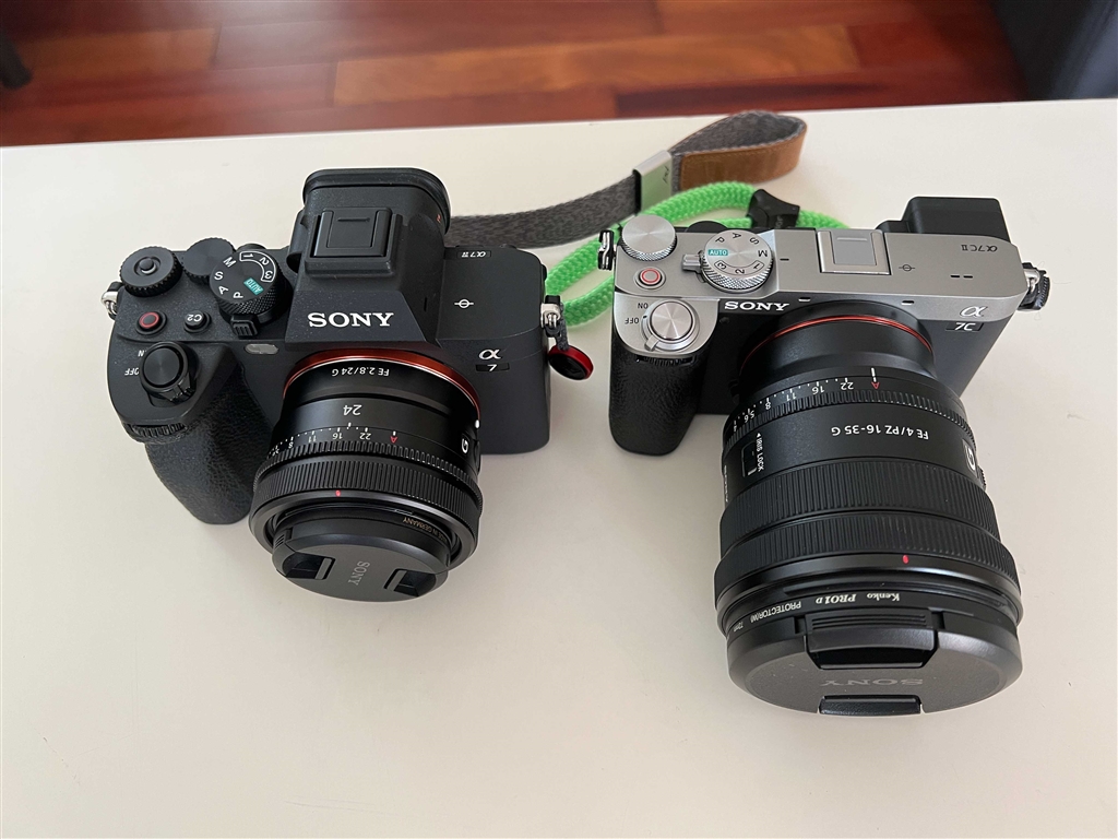 価格.com - 『a7cii+PZ 16-35mmf4 見た目以上に軽いです』SONY