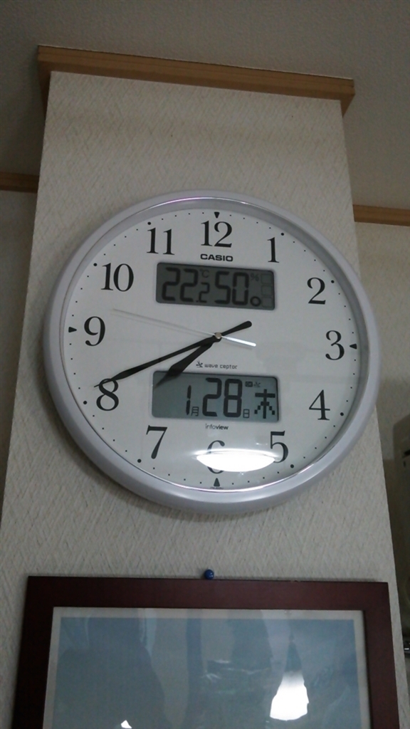価格.com - 『針の位置によっては時間が見づらくなることが難点