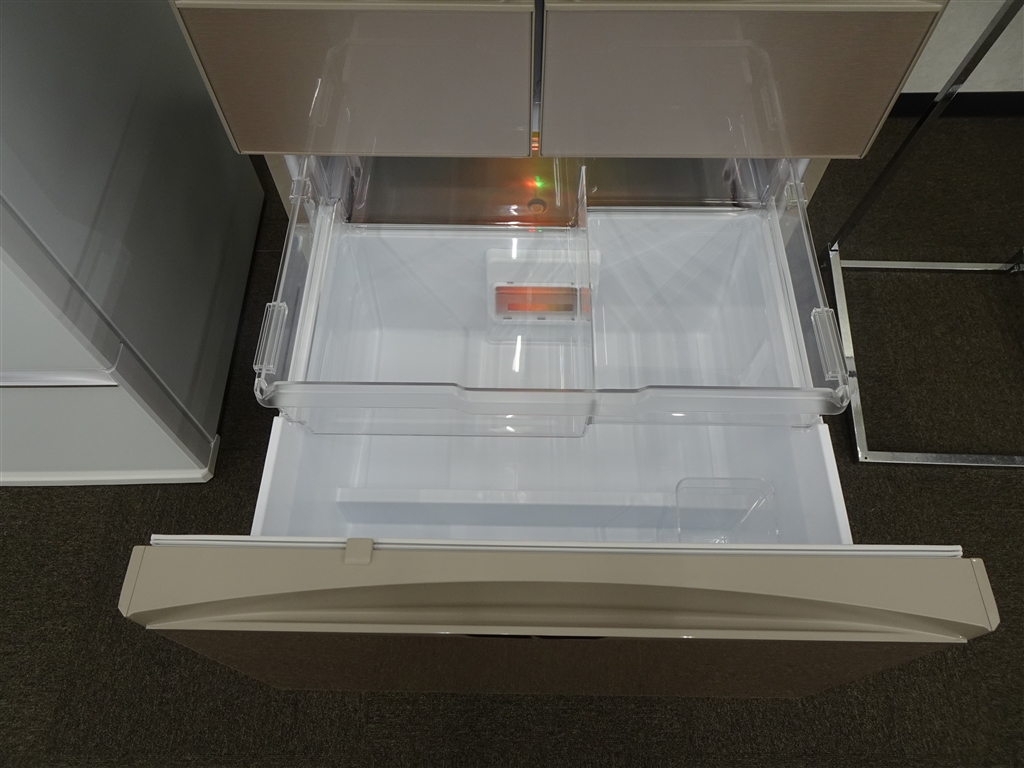 三菱電機 MEE 電子適温庫 0℃~45℃までの設定ができる 三菱電機 MEE 電子適温庫 0℃~45℃までの設定ができる