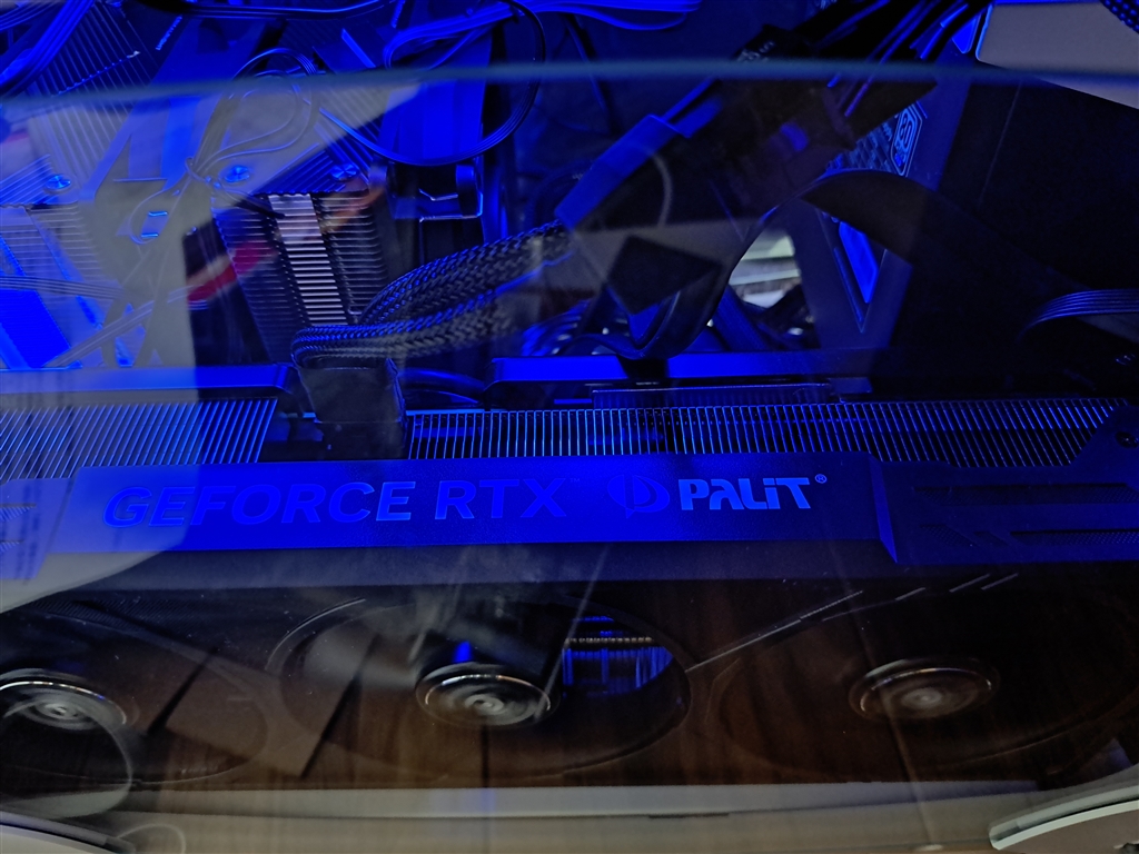 価格.com - 『mini-ITXケースにて運用』Palit Microsystems