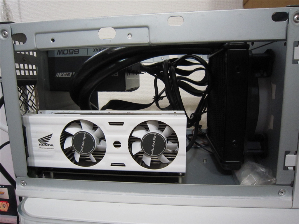 玄人志向RTX3050 6GBモデル　使用短い！ 玄人志向 GK-RTX3050-E6GB/WHITE/LP ［玄人志向 NVIDIA GeForce