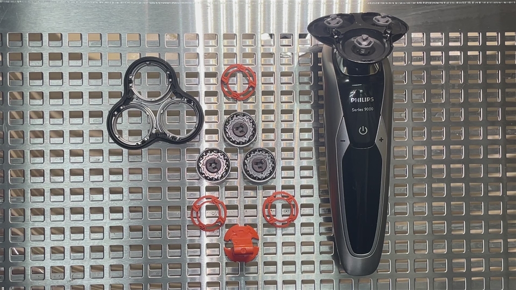 価格.com - 『回転刃分解』フィリップス 9000シリーズ S9732A/33 d