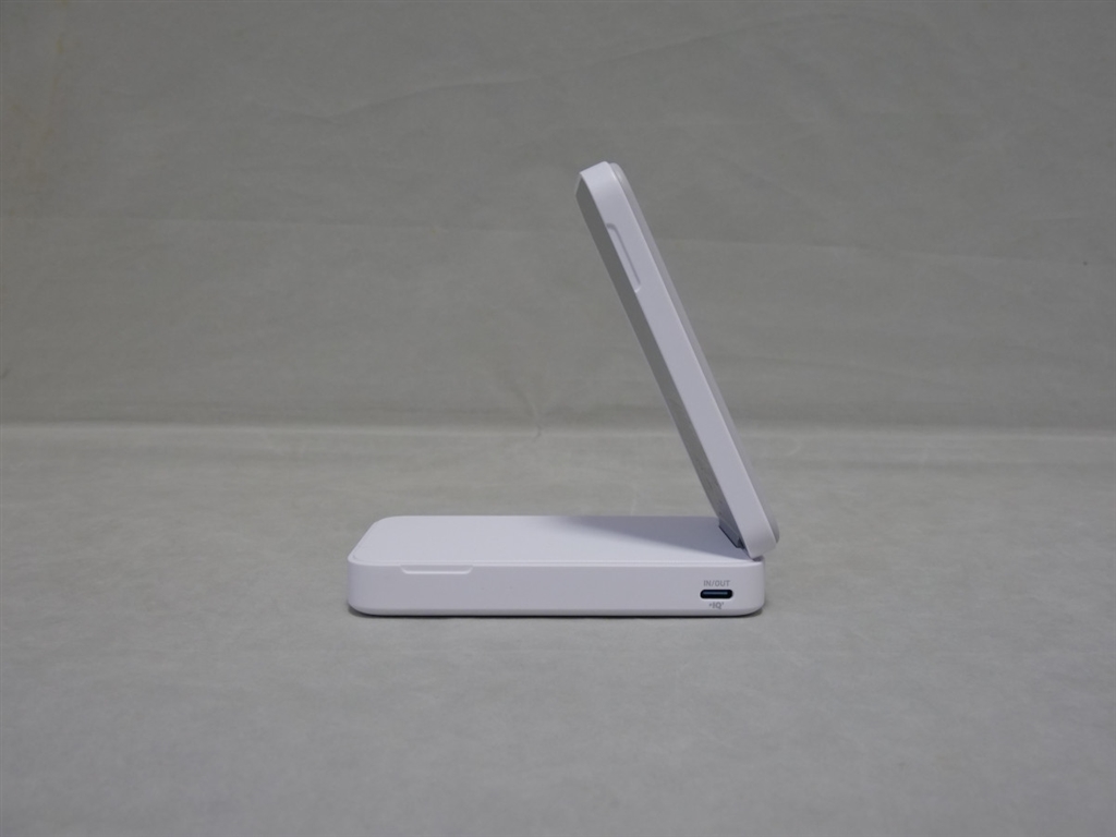 Anker MagGo Power Bank (6600mAh) ホワイト Anker MagGo Power Bank (6600mAh) | モバイルバッテリーの製品